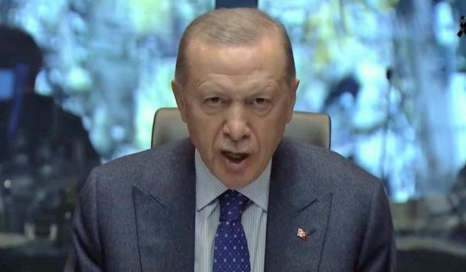 Erdoğan, depremin vurduğu Hatay’da küfür ve hakaret etti: Haysiyetsizler, namussuzlar, şerefsizler