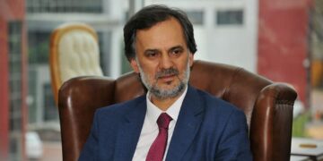 Kızılay’ın CEO’su Deniz Feneri’nden yargılandı, beraate ilk tebrik SADAT kurumundan geldi