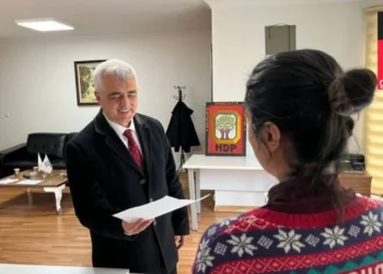 Ömer Faruk Gergerlioğlu’ndan sevindiren haber: Yeniden Milletvekili aday adayı oldu