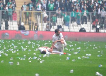 Bursaspor yalnız değildir!