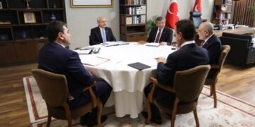 5 parti toplanıyor, masada İYİ Parti olmayacak