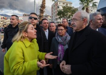 Kılıçdaroğlu, depremzedelere: Herkesin evini 5 kuruş almadan teslim edeceğiz