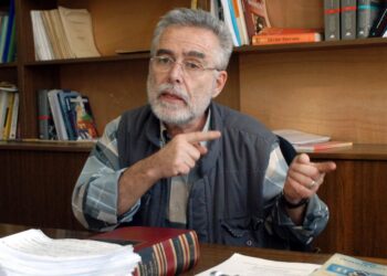 Baskın Oran: KHK’lılar söke söke dönecek