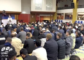 Avustralya’da bayram namazı coşkuyla kılındı, mazlumlara dua edildi