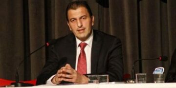KHK’lı Prof. Dr. Vedat Demir, Barış Terkoğlu ve Barış Pehlivan’a sordu: Hezeyanları tekrarlamak gazetecilik mi?