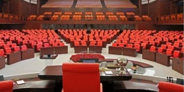 Parti parti vekil sayısı: 2018’e göre Meclis tablosu nasıl değişti?