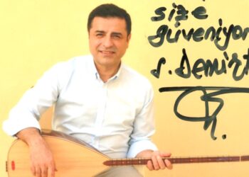 Demirtaş’tan gençlere uyarı: Yalanlara asla inanma, sandığa git ve oyunu kullan