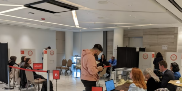 ABD’deki Türk seçmenler sandığa akın etti