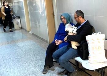 AKP’nin kadın ve çocuk zulmü sürüyor: Şüphelinin 2.5 aylık bebeğini emzirme ihtiyacı hasıl olduğundan