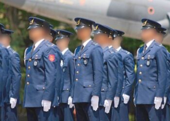 Beraat eden askeri öğrencilere yeni suçlama: Göz ucuyla namaz kılmayı öğrendiler