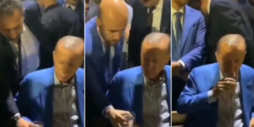 Erdoğan korumasının uzattığı bir bardak suyu alamadı, oğlu uzatınca içti