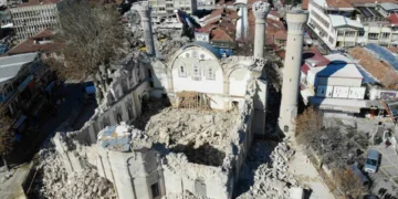 Diyanet, depremde yıkılan cami sayısını gizlemiş