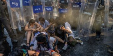 Akbelen’deki orman katliamına direniş polis ablukasında sürüyor: Çok sayıda gözaltı var
