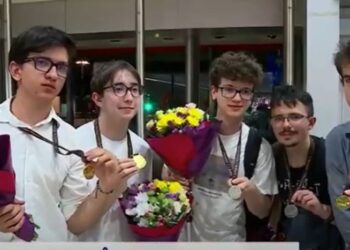 Romanya Fizik’te de Avrupa şampiyonu: Uluslararası Fizik (IPhO) Olimpiyatlarında 5 madalya