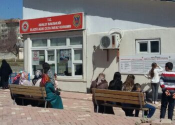 Elazığ Cezaevi’nde gece yarısı infaz girişimi: KHK’lı tutsaklara saldıranlar, ‘Biz derin devletiz’ diye bağırdılar
