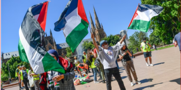 Avrupa Komisyonu önünde Filistin protestosu