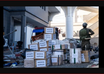 Gazze’deki Şifa Hastanesi tank atışıyla vuruldu