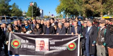 Tahir Elçi katledilişinin sekizinci yılında Diyarbakır’da anıldı