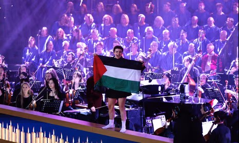 - Avustralya'da geleneksel Noel etkinliğinde Filistin'e destek protestosu