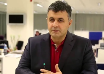 Mehmet Kamış: Pişmanlık ne demek? Yazarlık yaptığım için özür mü dileyeyim?