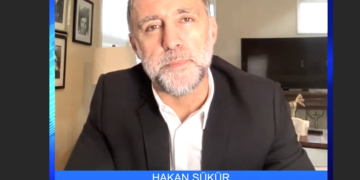 ’17-25 Aralık toplumun vicdanında yer almalı’ diyen  Hakan Şükür: O polisler, Türkiye için yapmaları gekeni yaptılar, 10 yıldır aileleriyle bedelini ödüyorlar