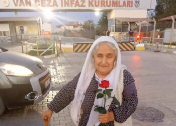 81 yaşındaki Makbule Özer, ATK’den rapor gelene kadar cezaevine girmeyecek