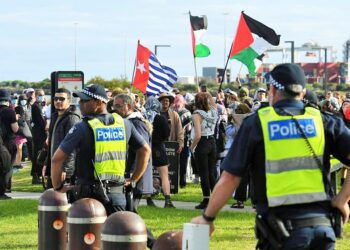 Melbourne’de, Filistin’e destek veren protestoculara  polisten müdahale