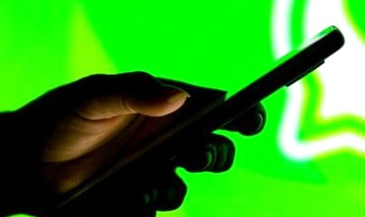 AKP'li Cumhurbaşkan Erdoğan, akılı telefonlarla birlikte yabancı mesajlaşma programlarının kullanımının arttığına söyleyerek, "Türkiye menşeili uygulamalar alternatif olarak değerlendirilebilir. MİT bu konuda rehber olabilir." ded