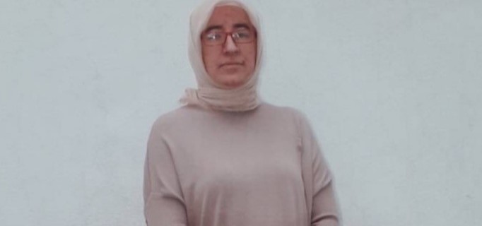 Tiroid kanseri olan tutuklu ev hanımı Gülden Aşık'ın aile yakını: Cezaevinde bebeğini kaybettiği için hapis şartlarında ameliyat olmak istemiyordu.