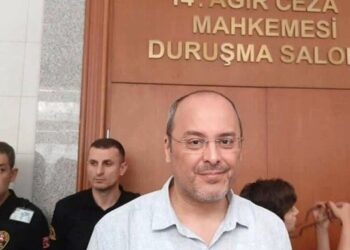 Akademisyen Bülent Şık Ankara 27. İdare Mahkemesi’nin kararıyla görevine iade edildi