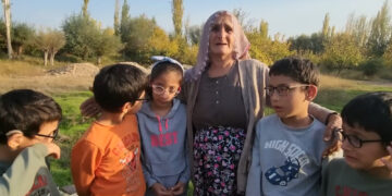 Mustafa Yeneroğlu yazdı: Beşizlerin annesi ve babası gerçekten terörist mi?