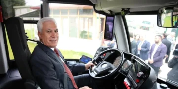 CHP Bursa adayı Bozbey: Belediyenin önüne TIR’lar yanaştı, evrak kaçakçılığına karşı önlem alınmalı
