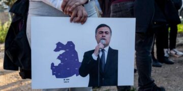 Erdoğan rejimi gasp etmeye çalıştı:Tepkileri göze alamayan YSK, Abdullah Zeydan’ın başkanlığını iade etti