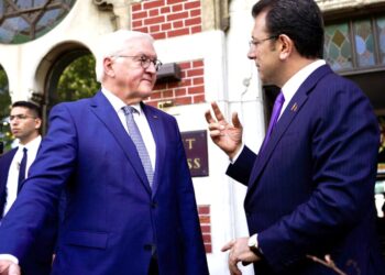 Alman Cumhurbaşkanı Steinmeier ilk ziyaretini Ekrem İmamoğlu’na yaptı