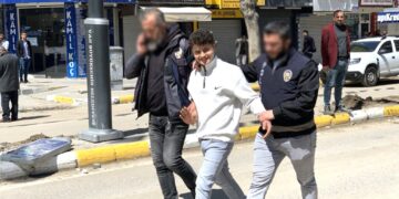 Van YSK protestosunun ‘gülen yüzü’ Muhammet Orhan tutuklandı