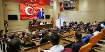 Yandaş Vakıf’ların hortumları bir bir kesiliyor: TÜGVA ve Ensar’la yapılan protokoller iptal edildi