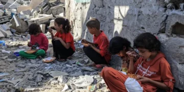 ARO Gönüllüsü, Gazzeli çocuklar için 50 km çıplak ayakla koştu: Mazlumlara Kurban bağışı bu yıl da devam ediyor