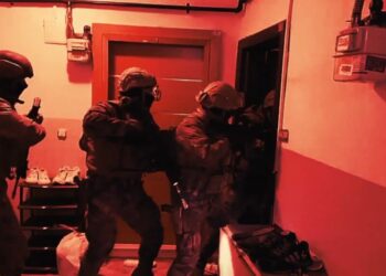 Bakan Yerlikaya’nın ‘uyuşturucuyla yakalandılar’ dediği kişiler polis çıktı