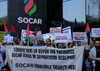 İsrail’e petrol taşıyan Azeri petrol şirketi SOCAR’a İstanbul’da protesto: Soykırıma petrol tedarikini kesin