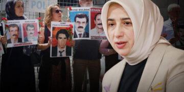 Cumartesi Anneleri, AKP’li Özlem Zengin’e sordu: Bir anne olarak evladı yok edilse ne hissederdi?