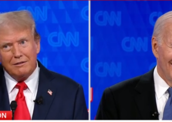 Biden ve Trump canlı yayında kozlarını paylaştı: Biden’ın gafları Demokratları çıldırttı