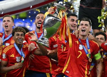 Euro 2024’te şampiyon İspanya: 4.kez Avrupa şampiyonu oldu