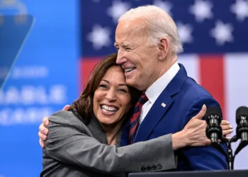Kamala Harris rüzgârı: Demokrat Parti’nin 50 eyalet başkanının tamamı destek verdi