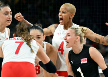 A Milli Kadın Voleybol Takımı yarı finalde: Çin’i saf dışı bıraktı