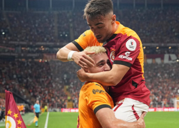 Galatasaray, Süper Lig’in 3. hafta erteleme maçında 15 puanla zirvede