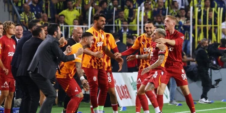 Fenerbahçe - Galatasaray Trendyol Süper Lig 2024-2025 Sezonu