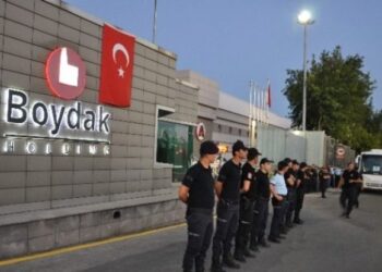 Solidarity with Others’ın raporu, Türkiye’deki yağma ve gasp düzenini anlattı