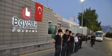 Solidarity with Others’ın raporu, Türkiye’deki yağma ve gasp düzenini anlattı