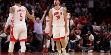 Alperen Şengün NBA’de parlıyor: Kendi sezon rekorunu kırdı
