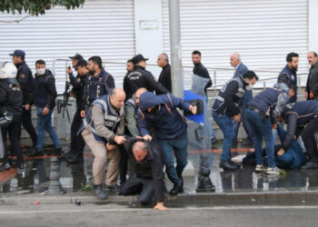 Batman’da ‘kayyım’ protestolarındaki polis şiddeti ve işkenceye soruşturma